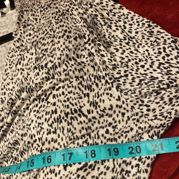 H&M Comfy animal Print long open Cardigan  Sz L - Picture 8 of 15